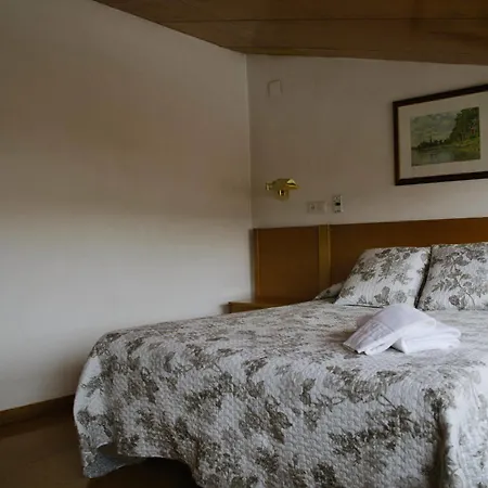 Hotel Sierra De 2*